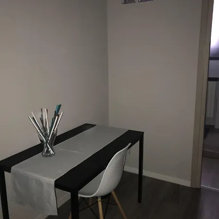 Bed & Breakfast Raya 28 3*