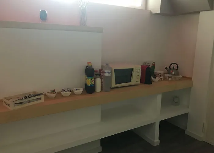 Bed & Breakfast Raya 28 3*