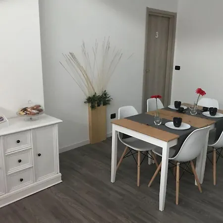 Nocleg ze śniadaniem Raya 28 3*