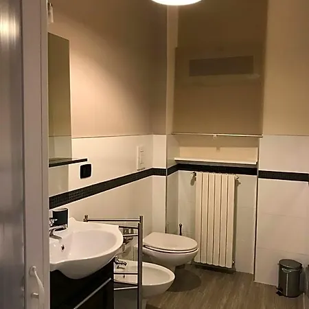 Raya 28 B&B 바리