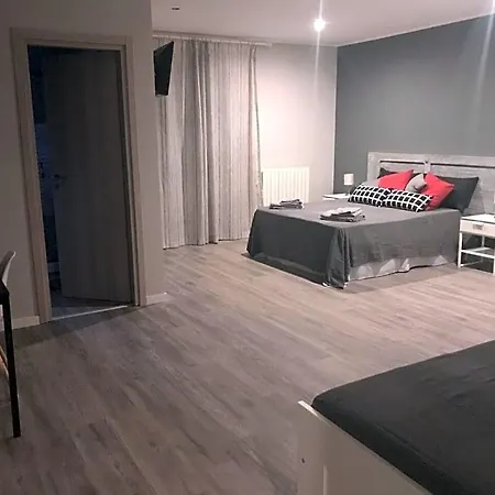 Raya 28 B&B