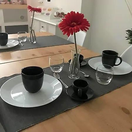 Raya 28 B&B 바리