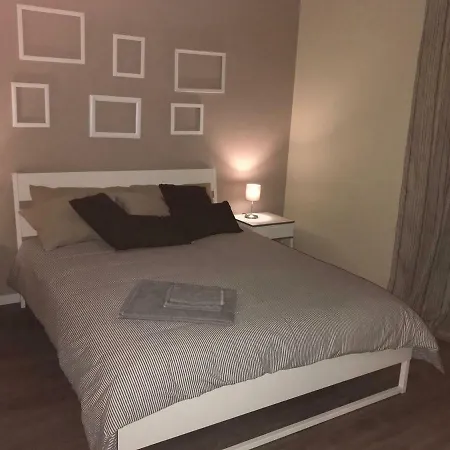 Raya 28 Bed & Breakfast