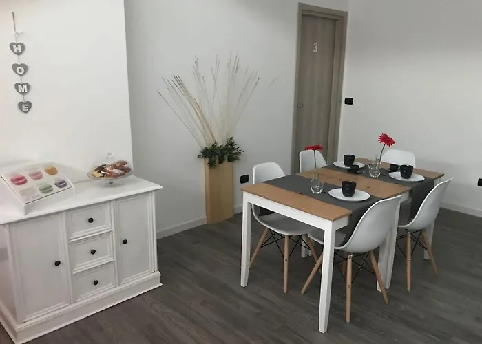 Bed and Breakfast Raya 28 3*