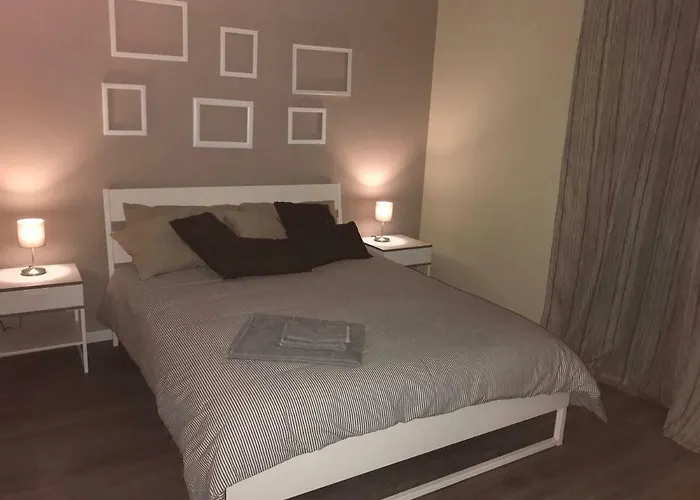 Raya 28 Bed and Breakfast